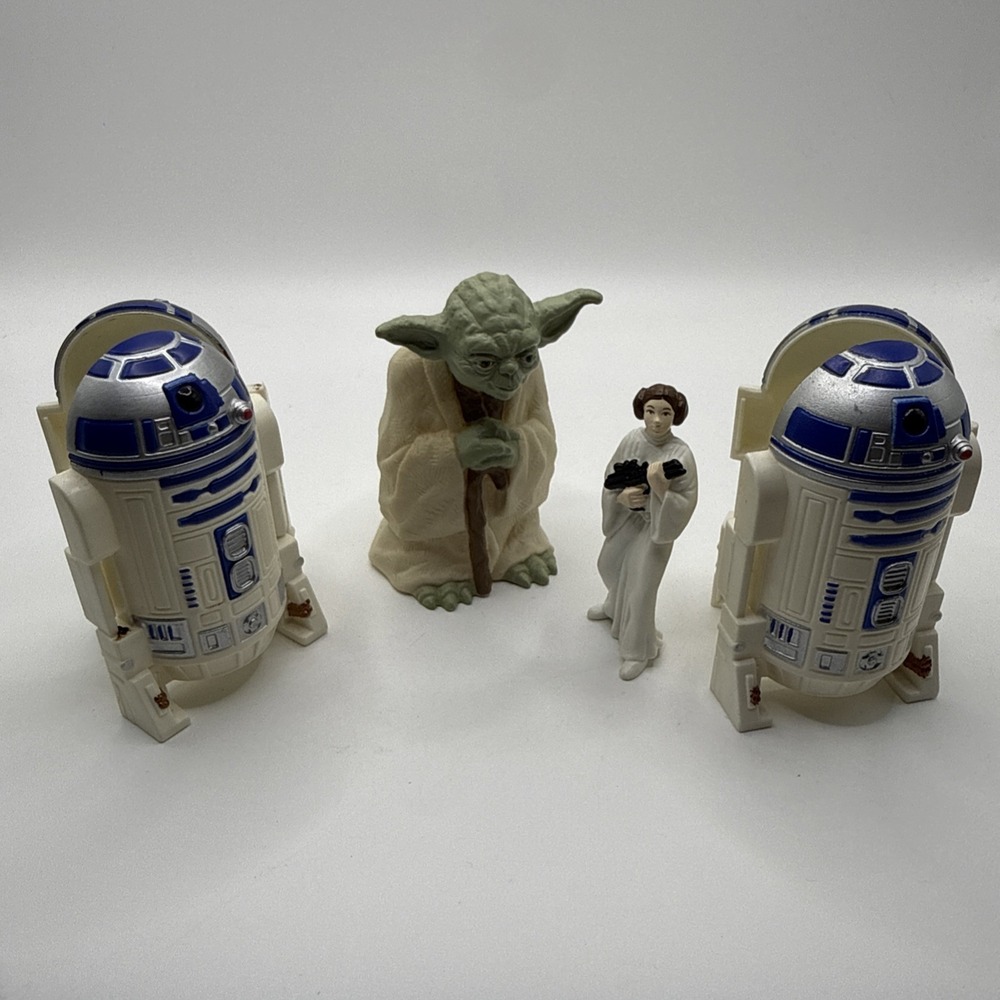 1996 Lucas Films‎ Star Wars R2-D2 Princess Lea and YODA 3" Figures